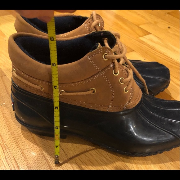 Hilfiger duck boots - Picture 7 of 8